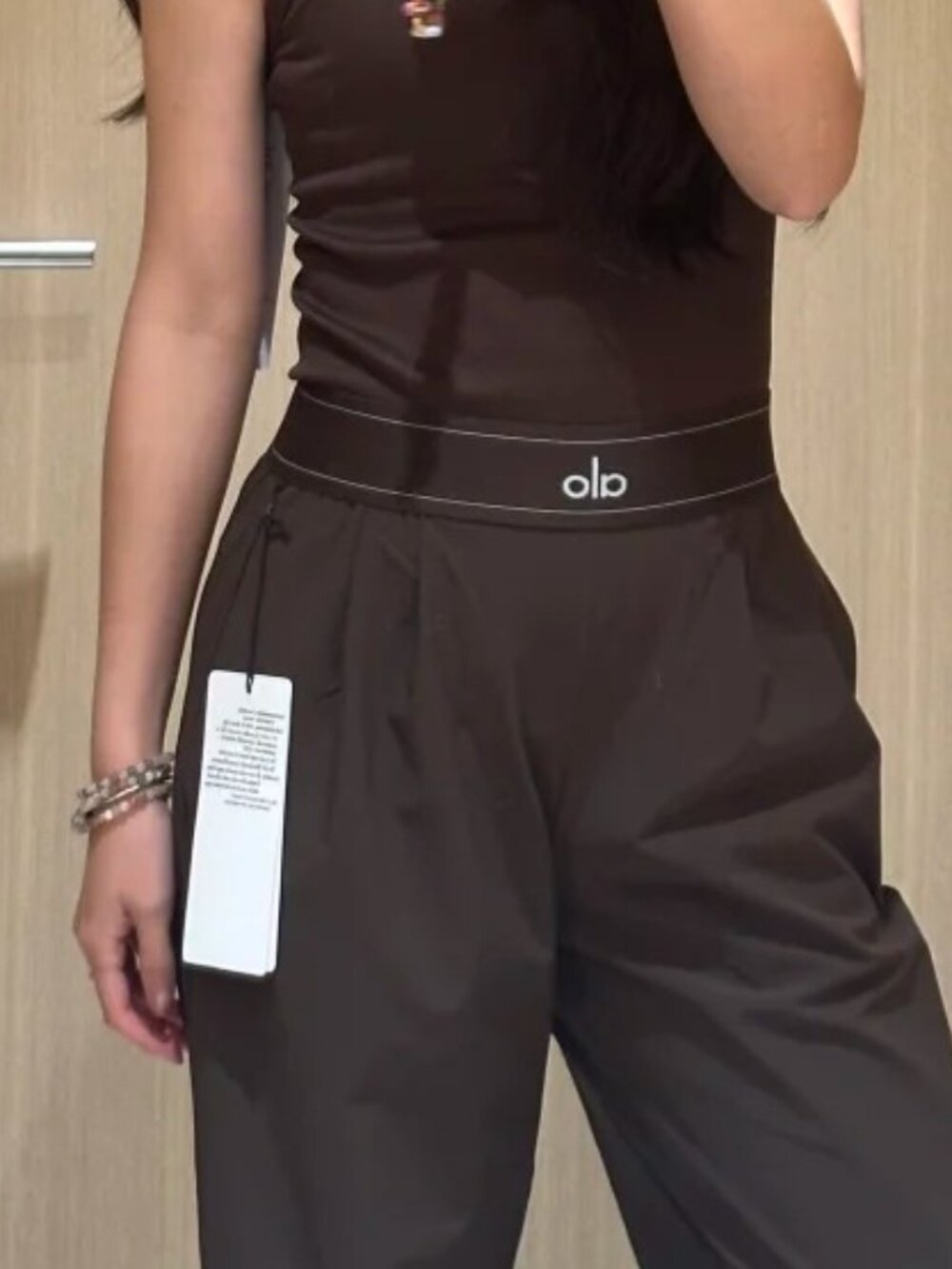NWT Alo Yoga Suit Up Trouser Espresso Brown Wide Leg Pants 30 Inseam🤎🤎 - Picture 9 of 9